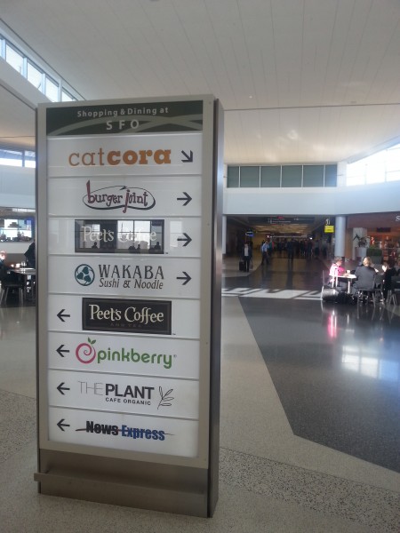 Muy buenas opciones de comida en la Terminal. Aquí también se encuentra la famosa sala de yoga.