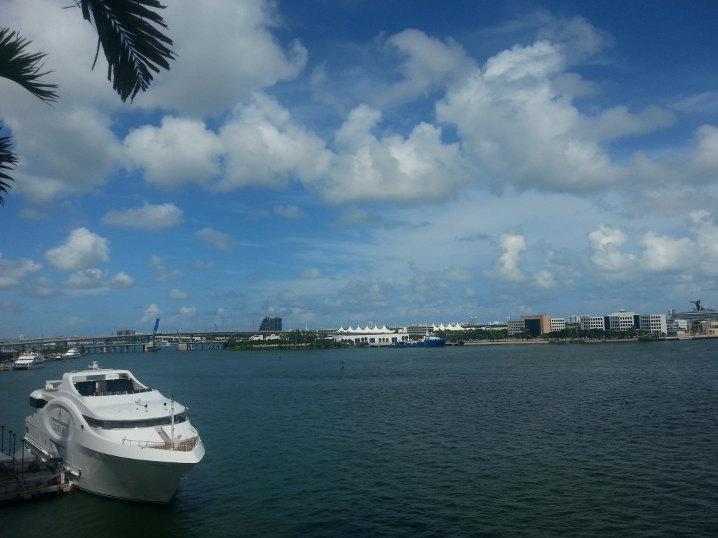 InterContinental Miami - Lounge and Gym-23