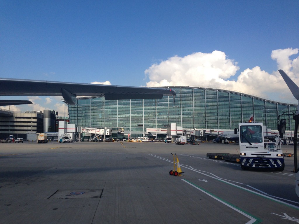 Galleries First British Airways Lounge Heathrow 2015-54