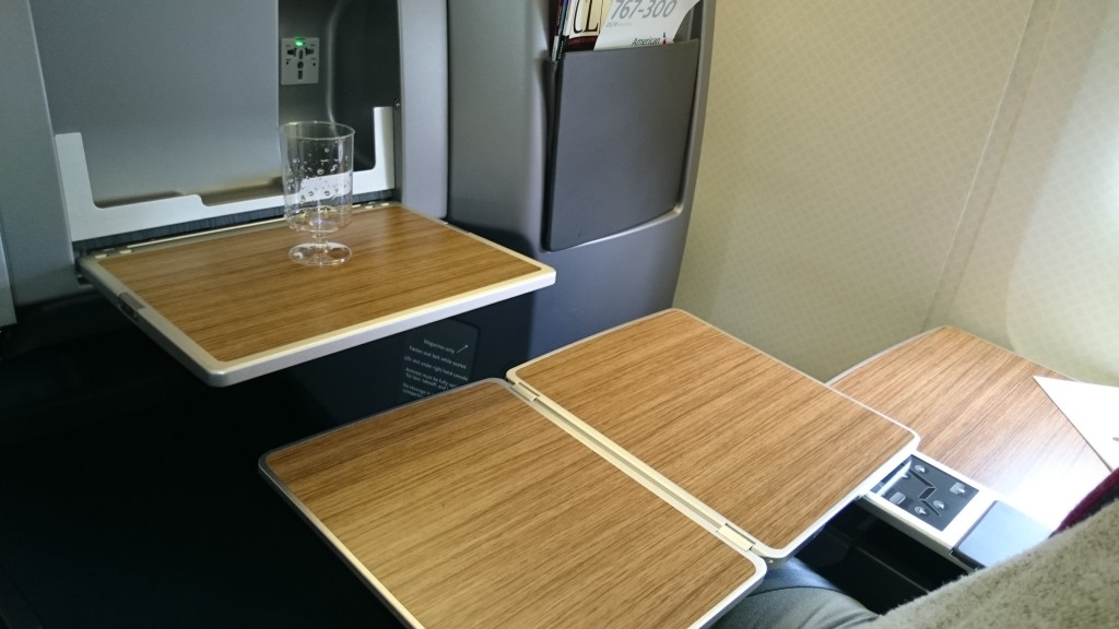 MAD-JFK en la Clase Ejecutiva Renovada en el B763 de AA