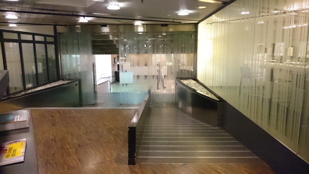 Swiss Air Business Lounge - Zurich ZRH -16