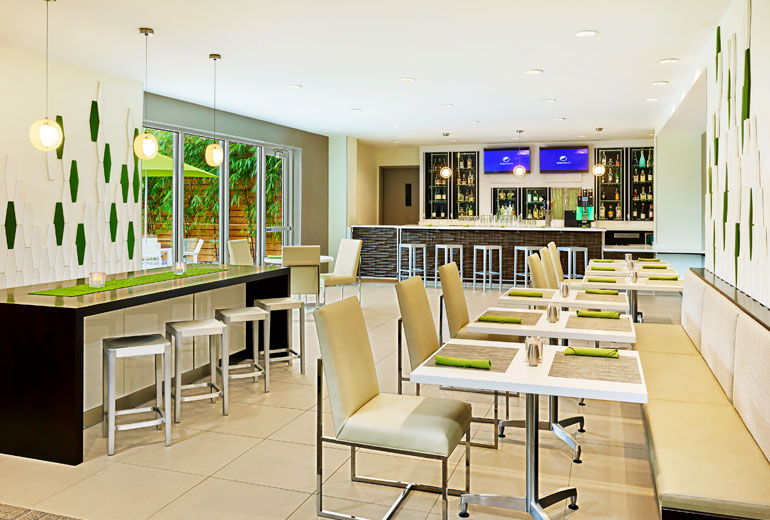 Element Miami Airport Salon Restaurant
