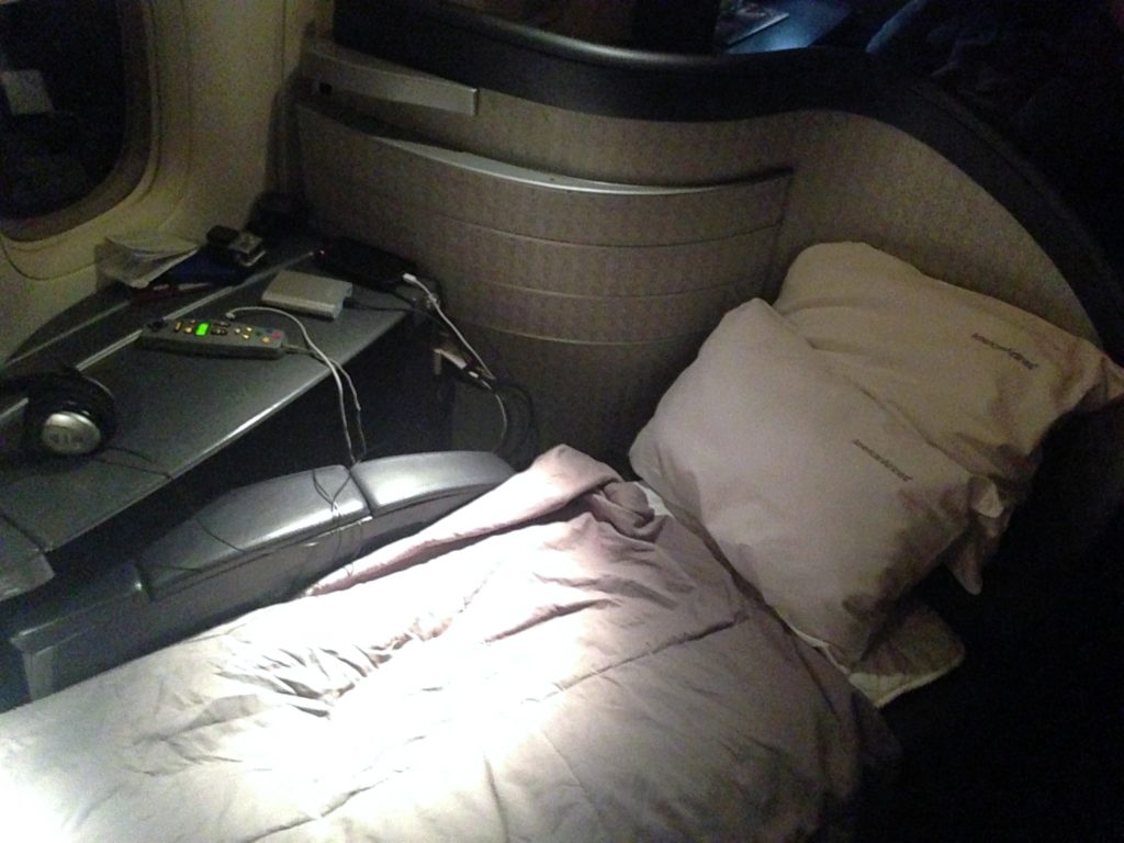 Primera Clase Clasica American Airlines B777-200 MIA-LHR54b