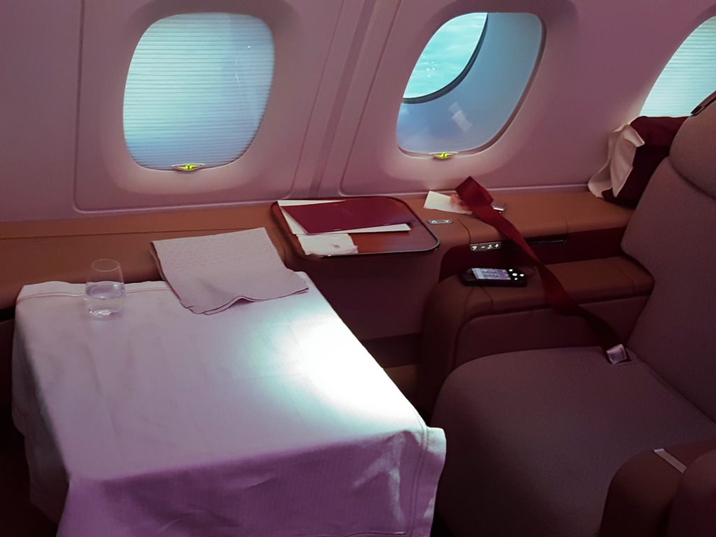 qatar-airways-cdg-doh-primera-clase-a380-165939