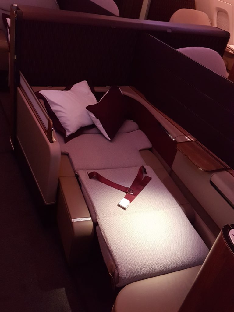 qatar-airways-cdg-doh-primera-clase-a380-172516