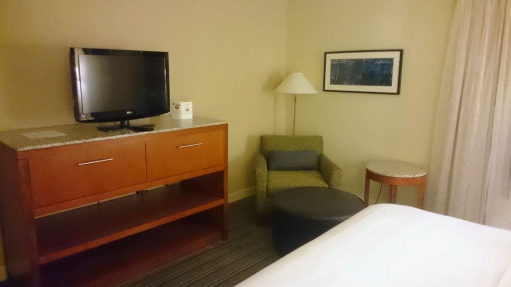 Sheraton Kansas City - Crown Lounge - 6